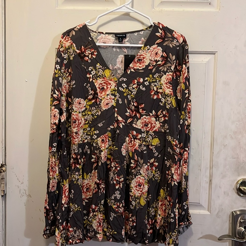 TORID FLOWER TOP